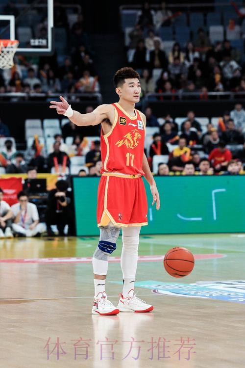 孙铭徽全场出战16分钟,5中3得到9分4板7助攻1抢断2盖帽 孙铭徽全场出战16分钟,5中3得到9分4板7助攻1抢断2盖帽